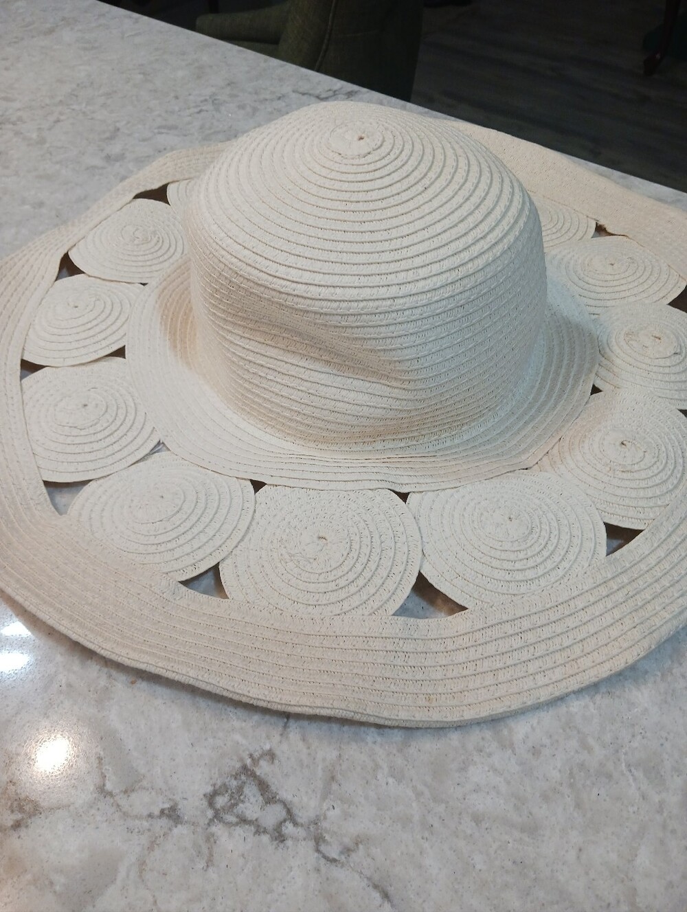White Wide-Brim Straw Sun Hat - Women Accessories